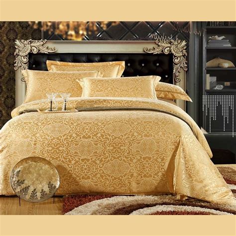 versace teppich gold|Luxury Bedding & Bed Linen Sets .